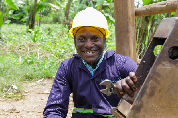 “Before TeamUp, I was not a professional hand pump mechanic but now I am. I have now started multiple businesses including a salon and two chapatti stalls, and even bought myself a piece of land for agriculture” say Razak Ssebowa. 
